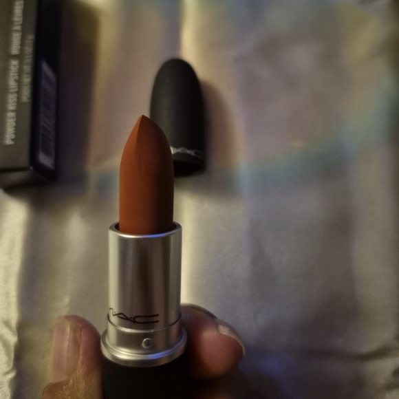 MAC Cosmetics Powder Kiss Lipstick - Devoted To Chili - Picture 3 of 5